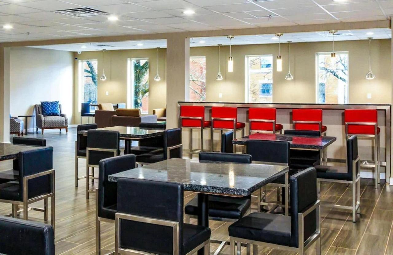 The Penn Stroud, Stroudsburg - Poconos, Ascend Hotel Collection ภายนอก รูปภาพ